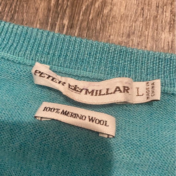 Peter Millar merino wool v neck sweater - Picture 3 of 6